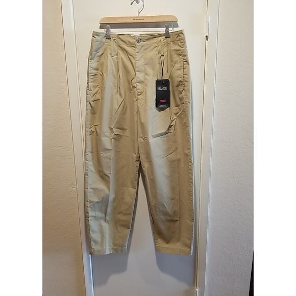 NWT Levis High Rise Loose Tapered Pleated Tan Khaki Pants Size 32 X 30 No Belt - Picture 4 of 12